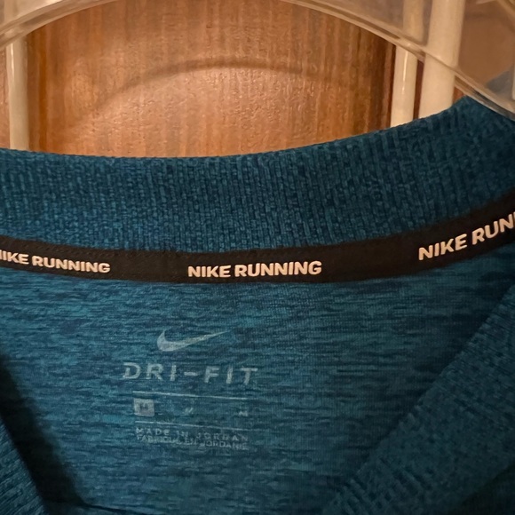 Nike Dri-fit Long Sleeve Tee - Picture 4 of 4